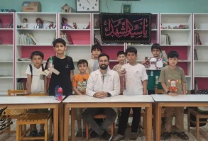دوره دانشمند کوچک کانون پرورش فکری کودکان و نوجوانان با تدریس رضا منصوری