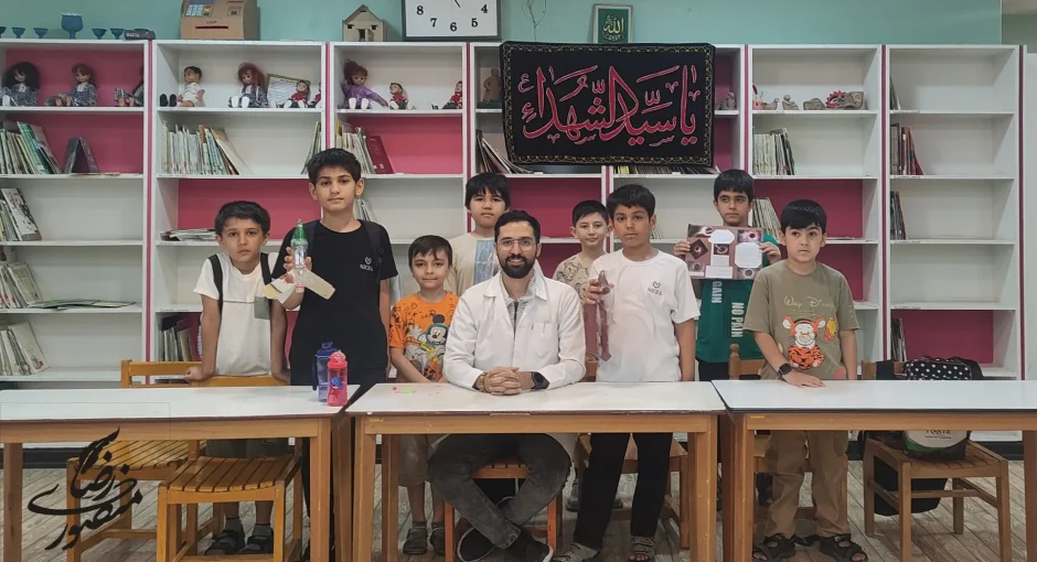دوره دانشمند کوچک کانون پرورش فکری کودکان و نوجوانان با تدریس رضا منصوری